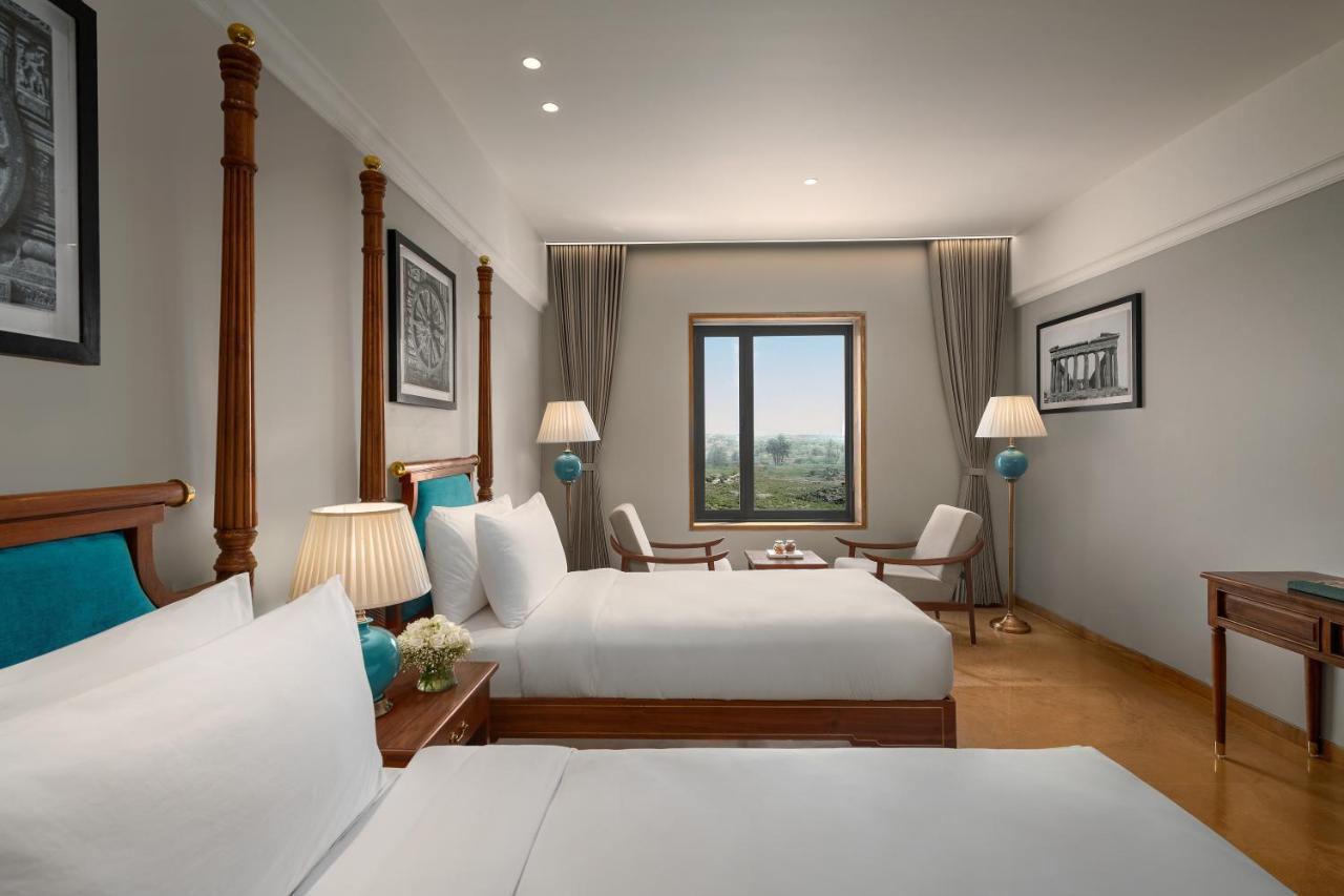 Time Square Resort & Spa Bhuj Ngoại thất bức ảnh