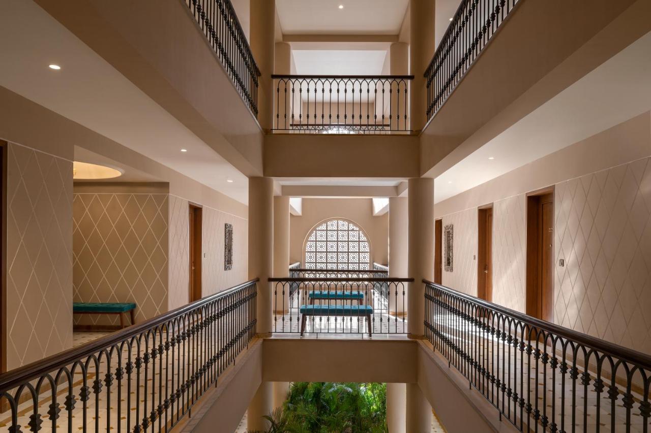 Time Square Resort & Spa Bhuj Ngoại thất bức ảnh