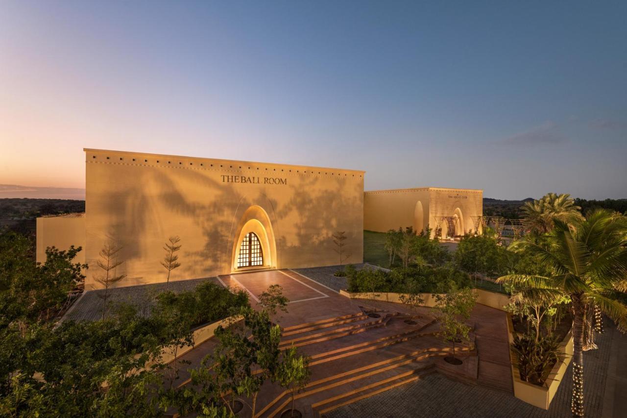 Time Square Resort & Spa Bhuj Ngoại thất bức ảnh