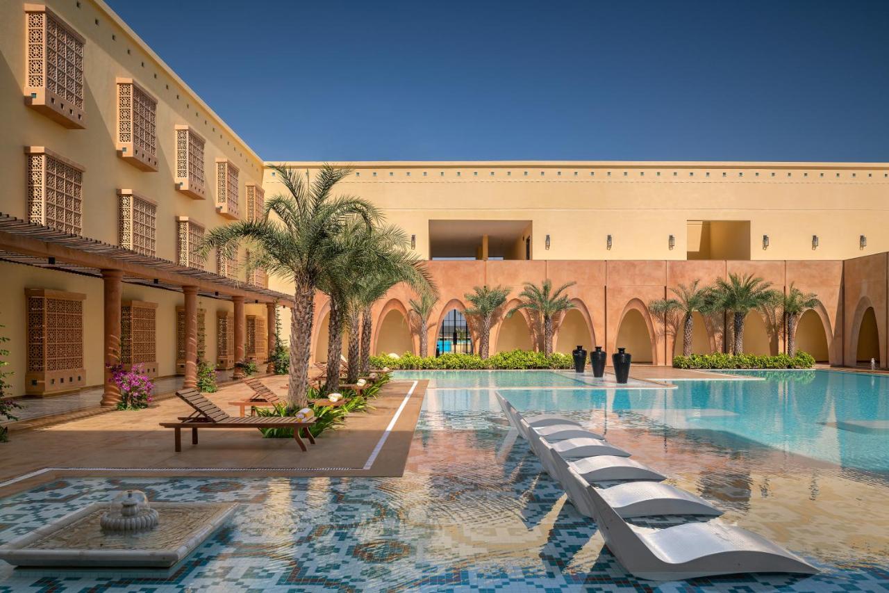 Time Square Resort & Spa Bhuj Ngoại thất bức ảnh